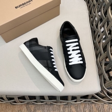 Burberry Low Shoes